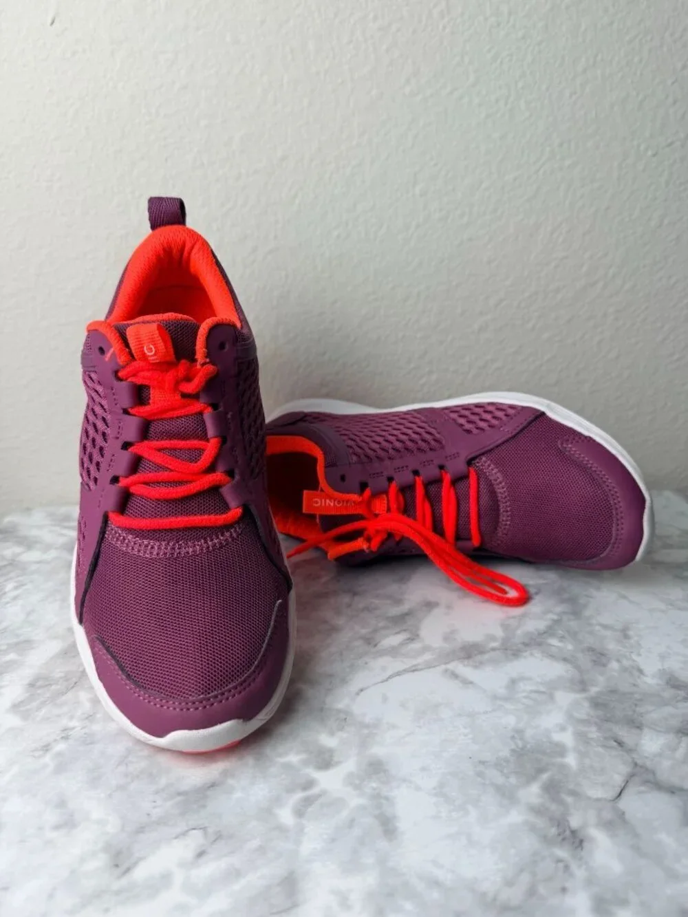 Vionic Womens Ingrid Purple Athletic Sneakers Size 5 With Orange Accents